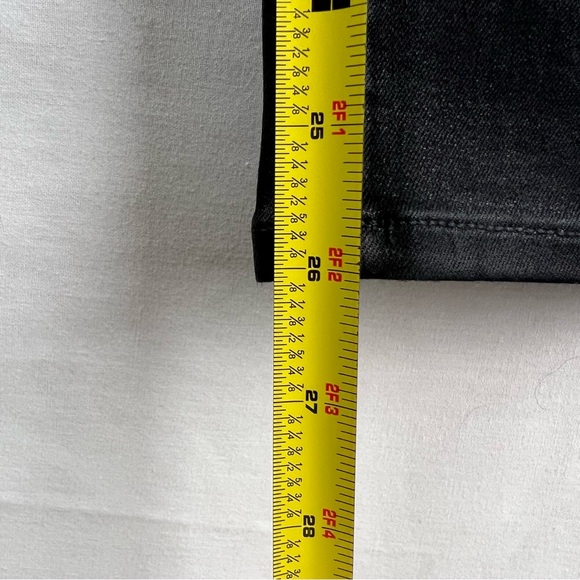 7 for all Mankind The High Waist Ankle Skinny Jeans in Black Coated Wax Size 31 - Picture 12 of 16